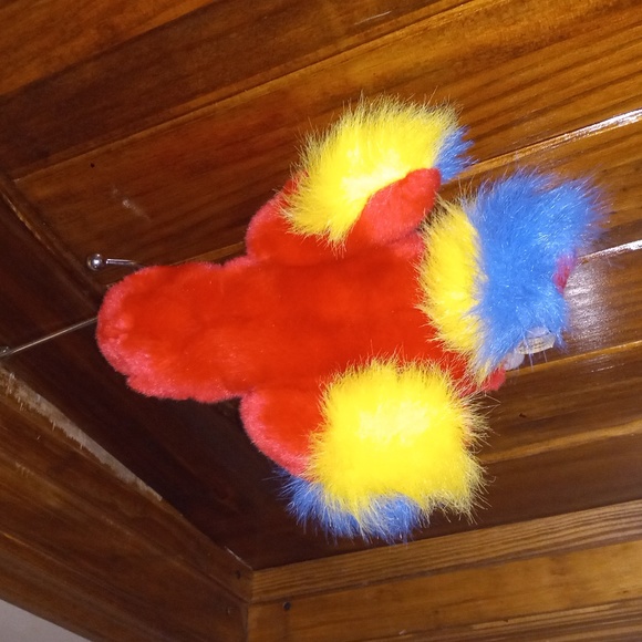 Miyoni Macaw parrot plush collectible by Aurora - Picture 3 of 5